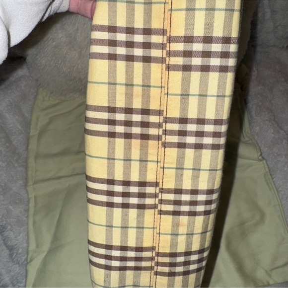 Burberry Beige and Brown Plaid Tote Bag - Picture 6 of 8